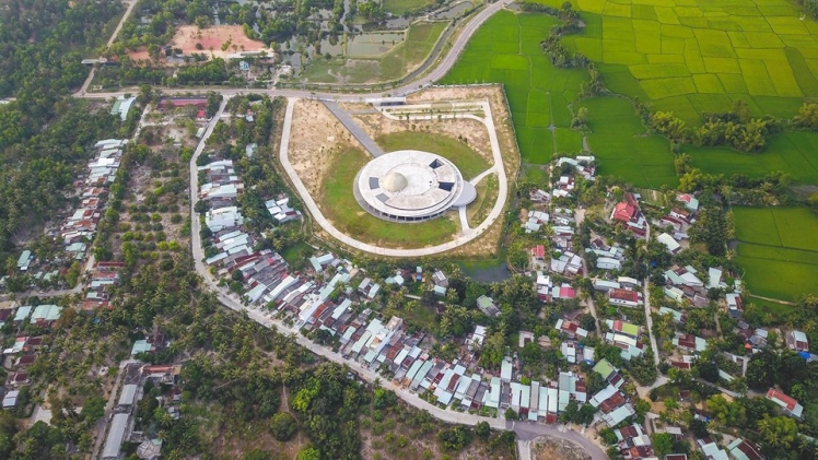 Du lịch quy nhơn - Đến Quy Hòa nàng tiên ngủ quên đang dần tỉnh giấc bên bờ biển Quy Nhơn