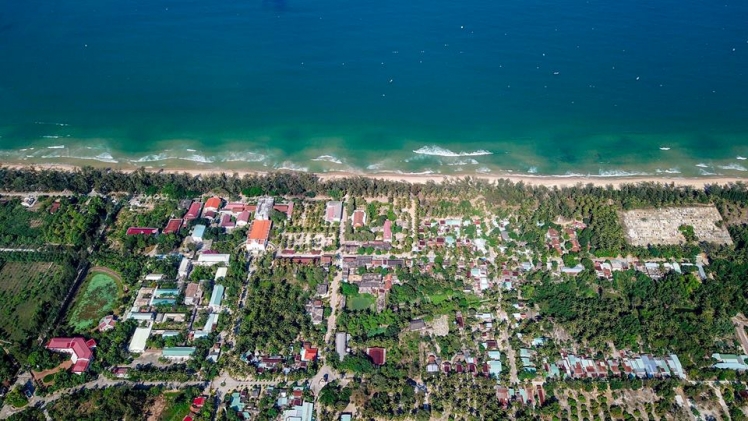 Du lịch quy nhơn - Đến Quy Hòa nàng tiên ngủ quên đang dần tỉnh giấc bên bờ biển Quy Nhơn