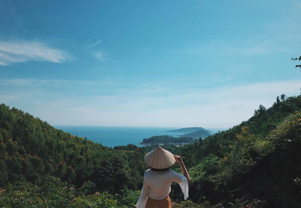 Du lịch Quy Nhơn siêu hot với phiên bản tuyệt tình cốc mới lạ